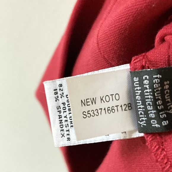 Pre-loved Diane von Furstenberg Red Pencil Skirt - UK Size 6-8 - Picture 13 of 17